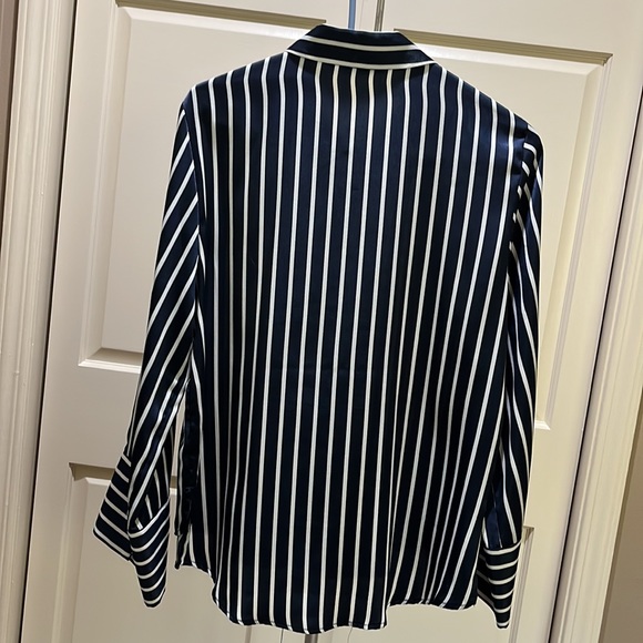 Zara Basics Navy Striped Blouse - Picture 3 of 9